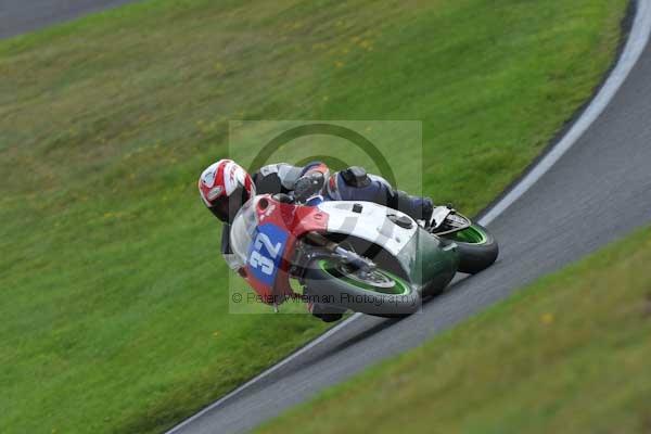 Motorcycle action photographs;cadwell;cadwell park photographs;event digital images;eventdigitalimages;motor racing louth lincolnshire;no limits trackday;peter wileman photography;trackday;trackday digital images;trackday photos