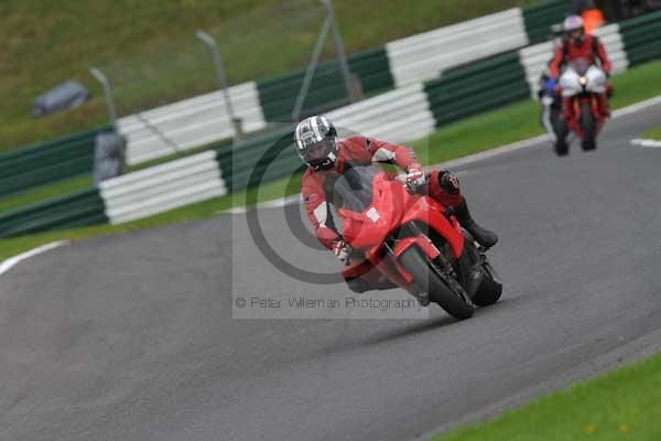 Motorcycle action photographs;cadwell;cadwell park photographs;event digital images;eventdigitalimages;motor racing louth lincolnshire;no limits trackday;peter wileman photography;trackday;trackday digital images;trackday photos