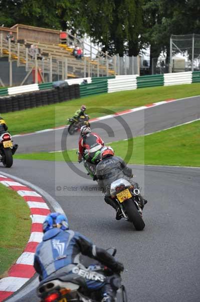 Motorcycle action photographs;cadwell;cadwell park photographs;event digital images;eventdigitalimages;motor racing louth lincolnshire;no limits trackday;peter wileman photography;trackday;trackday digital images;trackday photos