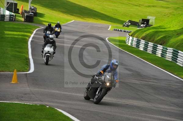 Motorcycle action photographs;cadwell;cadwell park photographs;event digital images;eventdigitalimages;motor racing louth lincolnshire;no limits trackday;peter wileman photography;trackday;trackday digital images;trackday photos