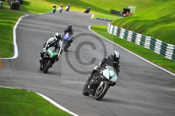 Motorcycle action photographs;cadwell;cadwell park photographs;event digital images;eventdigitalimages;motor racing louth lincolnshire;no limits trackday;peter wileman photography;trackday;trackday digital images;trackday photos