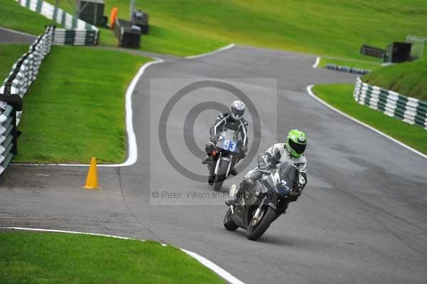 Motorcycle action photographs;cadwell;cadwell park photographs;event digital images;eventdigitalimages;motor racing louth lincolnshire;no limits trackday;peter wileman photography;trackday;trackday digital images;trackday photos