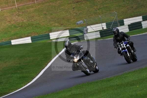 Motorcycle action photographs;cadwell;cadwell park photographs;event digital images;eventdigitalimages;motor racing louth lincolnshire;no limits trackday;peter wileman photography;trackday;trackday digital images;trackday photos