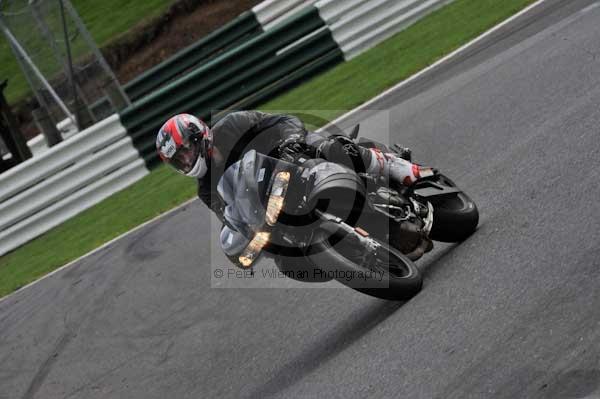 Motorcycle action photographs;cadwell;cadwell park photographs;event digital images;eventdigitalimages;motor racing louth lincolnshire;no limits trackday;peter wileman photography;trackday;trackday digital images;trackday photos