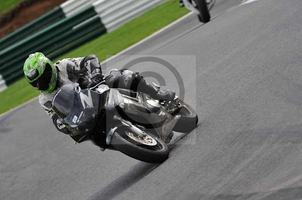 Motorcycle action photographs;cadwell;cadwell park photographs;event digital images;eventdigitalimages;motor racing louth lincolnshire;no limits trackday;peter wileman photography;trackday;trackday digital images;trackday photos