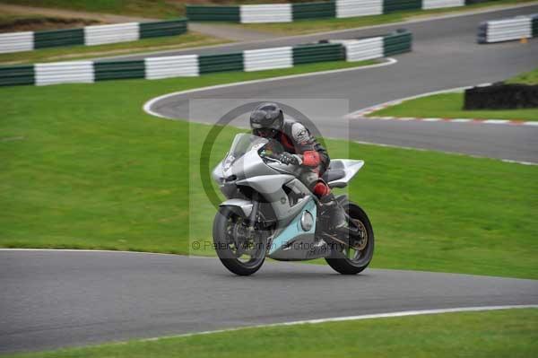 Motorcycle action photographs;cadwell;cadwell park photographs;event digital images;eventdigitalimages;motor racing louth lincolnshire;no limits trackday;peter wileman photography;trackday;trackday digital images;trackday photos