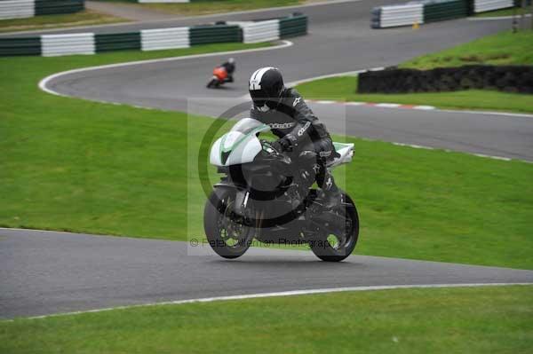 Motorcycle action photographs;cadwell;cadwell park photographs;event digital images;eventdigitalimages;motor racing louth lincolnshire;no limits trackday;peter wileman photography;trackday;trackday digital images;trackday photos