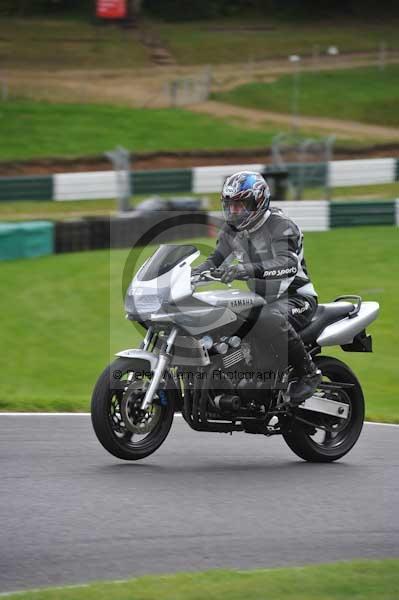 Motorcycle action photographs;cadwell;cadwell park photographs;event digital images;eventdigitalimages;motor racing louth lincolnshire;no limits trackday;peter wileman photography;trackday;trackday digital images;trackday photos