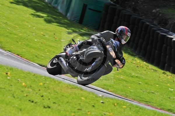 Motorcycle action photographs;cadwell;cadwell park photographs;event digital images;eventdigitalimages;motor racing louth lincolnshire;no limits trackday;peter wileman photography;trackday;trackday digital images;trackday photos