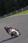 Motorcycle-action-photographs;cadwell;cadwell-park-photographs;event-digital-images;eventdigitalimages;motor-racing-louth-lincolnshire;no-limits-trackday;peter-wileman-photography;trackday;trackday-digital-images;trackday-photos