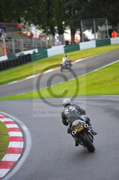 Motorcycle action photographs;cadwell;cadwell park photographs;event digital images;eventdigitalimages;motor racing louth lincolnshire;no limits trackday;peter wileman photography;trackday;trackday digital images;trackday photos