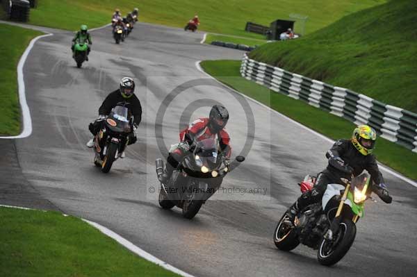 Motorcycle action photographs;cadwell;cadwell park photographs;event digital images;eventdigitalimages;motor racing louth lincolnshire;no limits trackday;peter wileman photography;trackday;trackday digital images;trackday photos