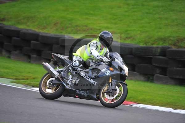 Motorcycle action photographs;cadwell;cadwell park photographs;event digital images;eventdigitalimages;motor racing louth lincolnshire;no limits trackday;peter wileman photography;trackday;trackday digital images;trackday photos