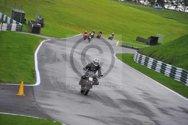 Motorcycle action photographs;cadwell;cadwell park photographs;event digital images;eventdigitalimages;motor racing louth lincolnshire;no limits trackday;peter wileman photography;trackday;trackday digital images;trackday photos