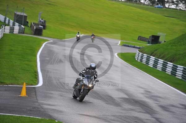 Motorcycle action photographs;cadwell;cadwell park photographs;event digital images;eventdigitalimages;motor racing louth lincolnshire;no limits trackday;peter wileman photography;trackday;trackday digital images;trackday photos