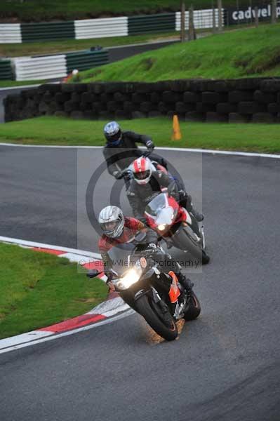 Motorcycle action photographs;cadwell;cadwell park photographs;event digital images;eventdigitalimages;motor racing louth lincolnshire;no limits trackday;peter wileman photography;trackday;trackday digital images;trackday photos