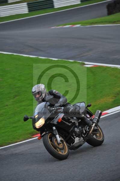 Motorcycle action photographs;cadwell;cadwell park photographs;event digital images;eventdigitalimages;motor racing louth lincolnshire;no limits trackday;peter wileman photography;trackday;trackday digital images;trackday photos