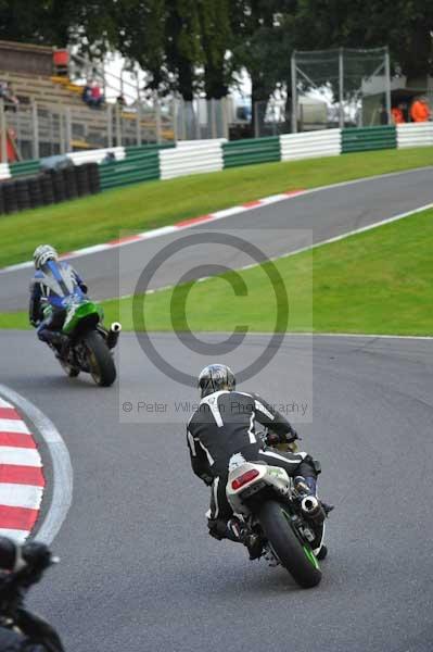 Motorcycle action photographs;cadwell;cadwell park photographs;event digital images;eventdigitalimages;motor racing louth lincolnshire;no limits trackday;peter wileman photography;trackday;trackday digital images;trackday photos