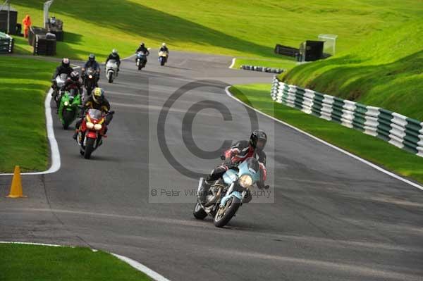 Motorcycle action photographs;cadwell;cadwell park photographs;event digital images;eventdigitalimages;motor racing louth lincolnshire;no limits trackday;peter wileman photography;trackday;trackday digital images;trackday photos