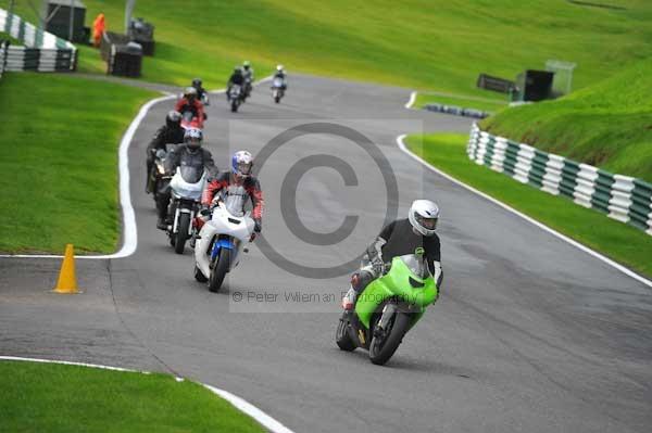 Motorcycle action photographs;cadwell;cadwell park photographs;event digital images;eventdigitalimages;motor racing louth lincolnshire;no limits trackday;peter wileman photography;trackday;trackday digital images;trackday photos