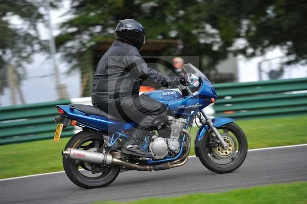 Motorcycle action photographs;cadwell;cadwell park photographs;event digital images;eventdigitalimages;motor racing louth lincolnshire;no limits trackday;peter wileman photography;trackday;trackday digital images;trackday photos