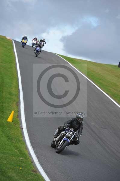 Motorcycle action photographs;cadwell;cadwell park photographs;event digital images;eventdigitalimages;motor racing louth lincolnshire;no limits trackday;peter wileman photography;trackday;trackday digital images;trackday photos