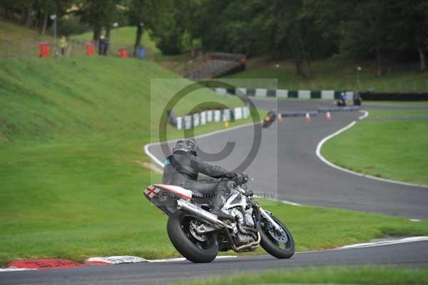 Motorcycle action photographs;cadwell;cadwell park photographs;event digital images;eventdigitalimages;motor racing louth lincolnshire;no limits trackday;peter wileman photography;trackday;trackday digital images;trackday photos