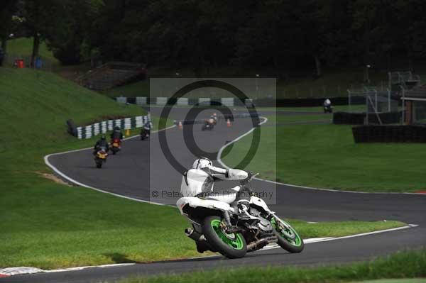 Motorcycle action photographs;cadwell;cadwell park photographs;event digital images;eventdigitalimages;motor racing louth lincolnshire;no limits trackday;peter wileman photography;trackday;trackday digital images;trackday photos