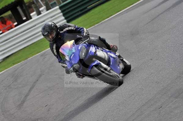 Motorcycle action photographs;cadwell;cadwell park photographs;event digital images;eventdigitalimages;motor racing louth lincolnshire;no limits trackday;peter wileman photography;trackday;trackday digital images;trackday photos