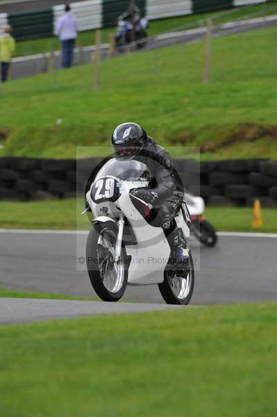 Motorcycle action photographs;cadwell;cadwell park photographs;event digital images;eventdigitalimages;motor racing louth lincolnshire;no limits trackday;peter wileman photography;trackday;trackday digital images;trackday photos