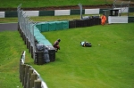 Motorcycle-action-photographs;cadwell;cadwell-park-photographs;event-digital-images;eventdigitalimages;motor-racing-louth-lincolnshire;no-limits-trackday;peter-wileman-photography;trackday;trackday-digital-images;trackday-photos