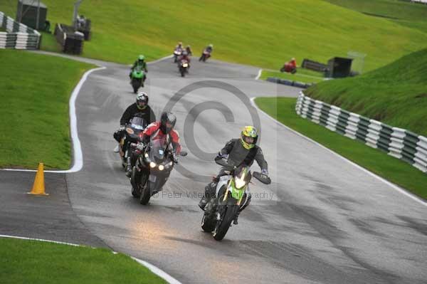 Motorcycle action photographs;cadwell;cadwell park photographs;event digital images;eventdigitalimages;motor racing louth lincolnshire;no limits trackday;peter wileman photography;trackday;trackday digital images;trackday photos