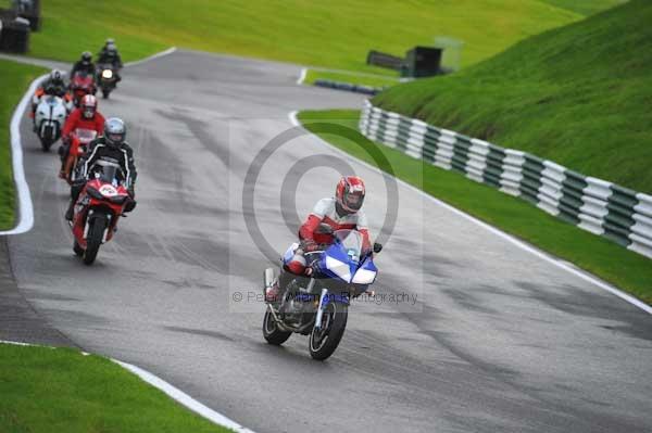 Motorcycle action photographs;cadwell;cadwell park photographs;event digital images;eventdigitalimages;motor racing louth lincolnshire;no limits trackday;peter wileman photography;trackday;trackday digital images;trackday photos