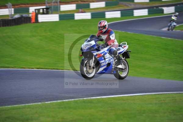 Motorcycle action photographs;cadwell;cadwell park photographs;event digital images;eventdigitalimages;motor racing louth lincolnshire;no limits trackday;peter wileman photography;trackday;trackday digital images;trackday photos