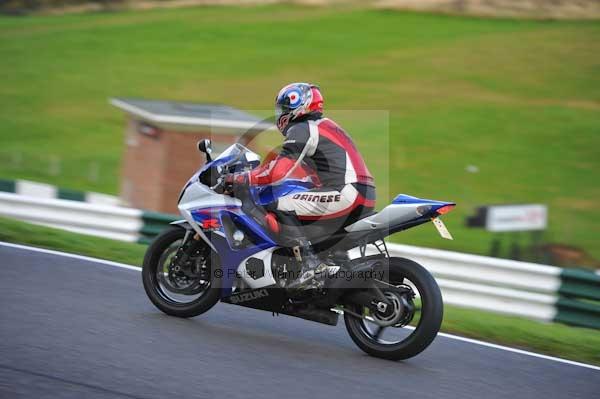 Motorcycle action photographs;cadwell;cadwell park photographs;event digital images;eventdigitalimages;motor racing louth lincolnshire;no limits trackday;peter wileman photography;trackday;trackday digital images;trackday photos