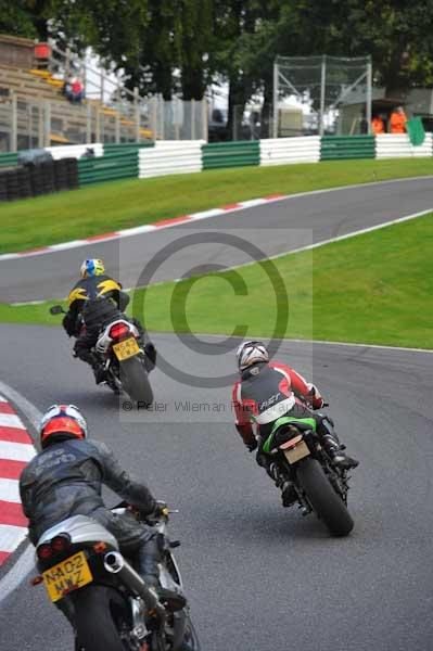 Motorcycle action photographs;cadwell;cadwell park photographs;event digital images;eventdigitalimages;motor racing louth lincolnshire;no limits trackday;peter wileman photography;trackday;trackday digital images;trackday photos