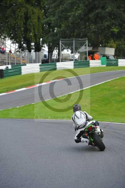 Motorcycle action photographs;cadwell;cadwell park photographs;event digital images;eventdigitalimages;motor racing louth lincolnshire;no limits trackday;peter wileman photography;trackday;trackday digital images;trackday photos