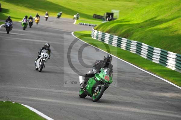 Motorcycle action photographs;cadwell;cadwell park photographs;event digital images;eventdigitalimages;motor racing louth lincolnshire;no limits trackday;peter wileman photography;trackday;trackday digital images;trackday photos