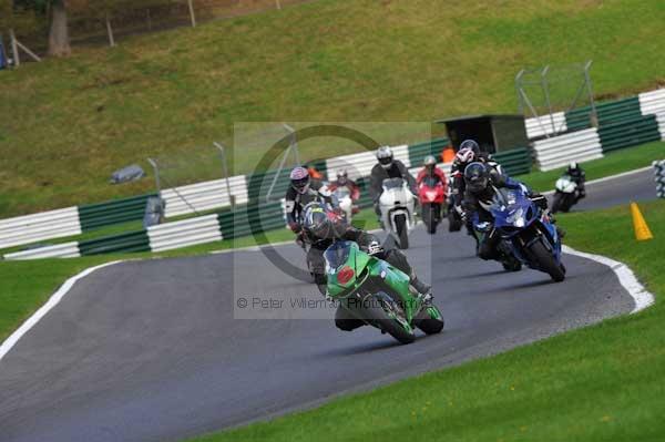 Motorcycle action photographs;cadwell;cadwell park photographs;event digital images;eventdigitalimages;motor racing louth lincolnshire;no limits trackday;peter wileman photography;trackday;trackday digital images;trackday photos