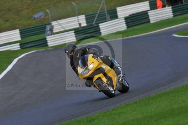 Motorcycle action photographs;cadwell;cadwell park photographs;event digital images;eventdigitalimages;motor racing louth lincolnshire;no limits trackday;peter wileman photography;trackday;trackday digital images;trackday photos