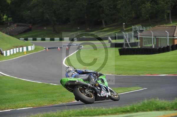 Motorcycle action photographs;cadwell;cadwell park photographs;event digital images;eventdigitalimages;motor racing louth lincolnshire;no limits trackday;peter wileman photography;trackday;trackday digital images;trackday photos