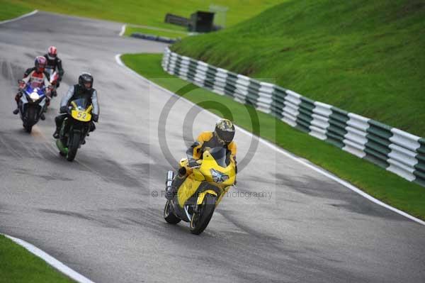 Motorcycle action photographs;cadwell;cadwell park photographs;event digital images;eventdigitalimages;motor racing louth lincolnshire;no limits trackday;peter wileman photography;trackday;trackday digital images;trackday photos