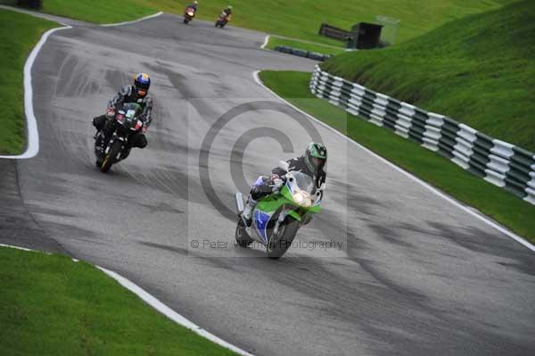 Motorcycle action photographs;cadwell;cadwell park photographs;event digital images;eventdigitalimages;motor racing louth lincolnshire;no limits trackday;peter wileman photography;trackday;trackday digital images;trackday photos