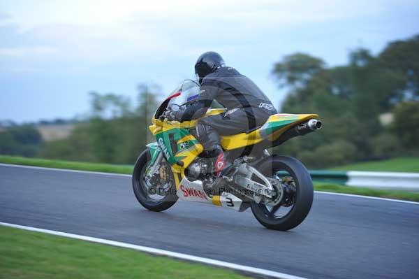 Motorcycle action photographs;cadwell;cadwell park photographs;event digital images;eventdigitalimages;motor racing louth lincolnshire;no limits trackday;peter wileman photography;trackday;trackday digital images;trackday photos