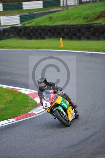 Motorcycle action photographs;cadwell;cadwell park photographs;event digital images;eventdigitalimages;motor racing louth lincolnshire;no limits trackday;peter wileman photography;trackday;trackday digital images;trackday photos