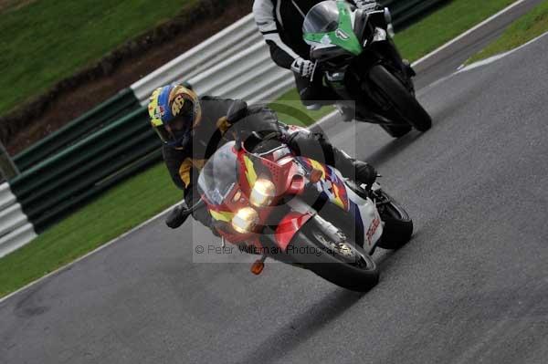 Motorcycle action photographs;cadwell;cadwell park photographs;event digital images;eventdigitalimages;motor racing louth lincolnshire;no limits trackday;peter wileman photography;trackday;trackday digital images;trackday photos