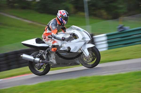 Motorcycle action photographs;cadwell;cadwell park photographs;event digital images;eventdigitalimages;motor racing louth lincolnshire;no limits trackday;peter wileman photography;trackday;trackday digital images;trackday photos