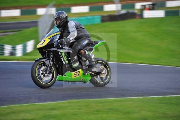 Motorcycle action photographs;cadwell;cadwell park photographs;event digital images;eventdigitalimages;motor racing louth lincolnshire;no limits trackday;peter wileman photography;trackday;trackday digital images;trackday photos