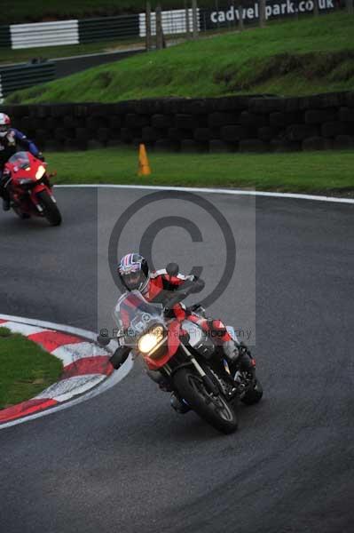 Motorcycle action photographs;cadwell;cadwell park photographs;event digital images;eventdigitalimages;motor racing louth lincolnshire;no limits trackday;peter wileman photography;trackday;trackday digital images;trackday photos