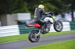 Motorcycle-action-photographs;cadwell;cadwell-park-photographs;event-digital-images;eventdigitalimages;motor-racing-louth-lincolnshire;no-limits-trackday;peter-wileman-photography;trackday;trackday-digital-images;trackday-photos